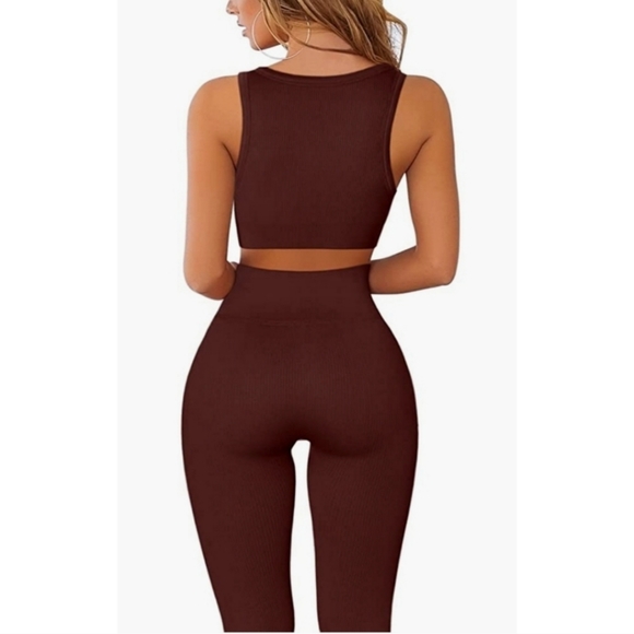 Women's Ribbed Workout Set - Picture 3 of 8